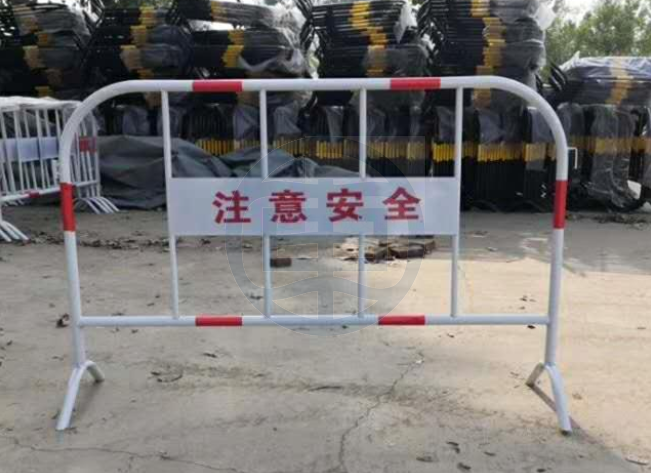 鐵馬護欄 鐵馬護欄